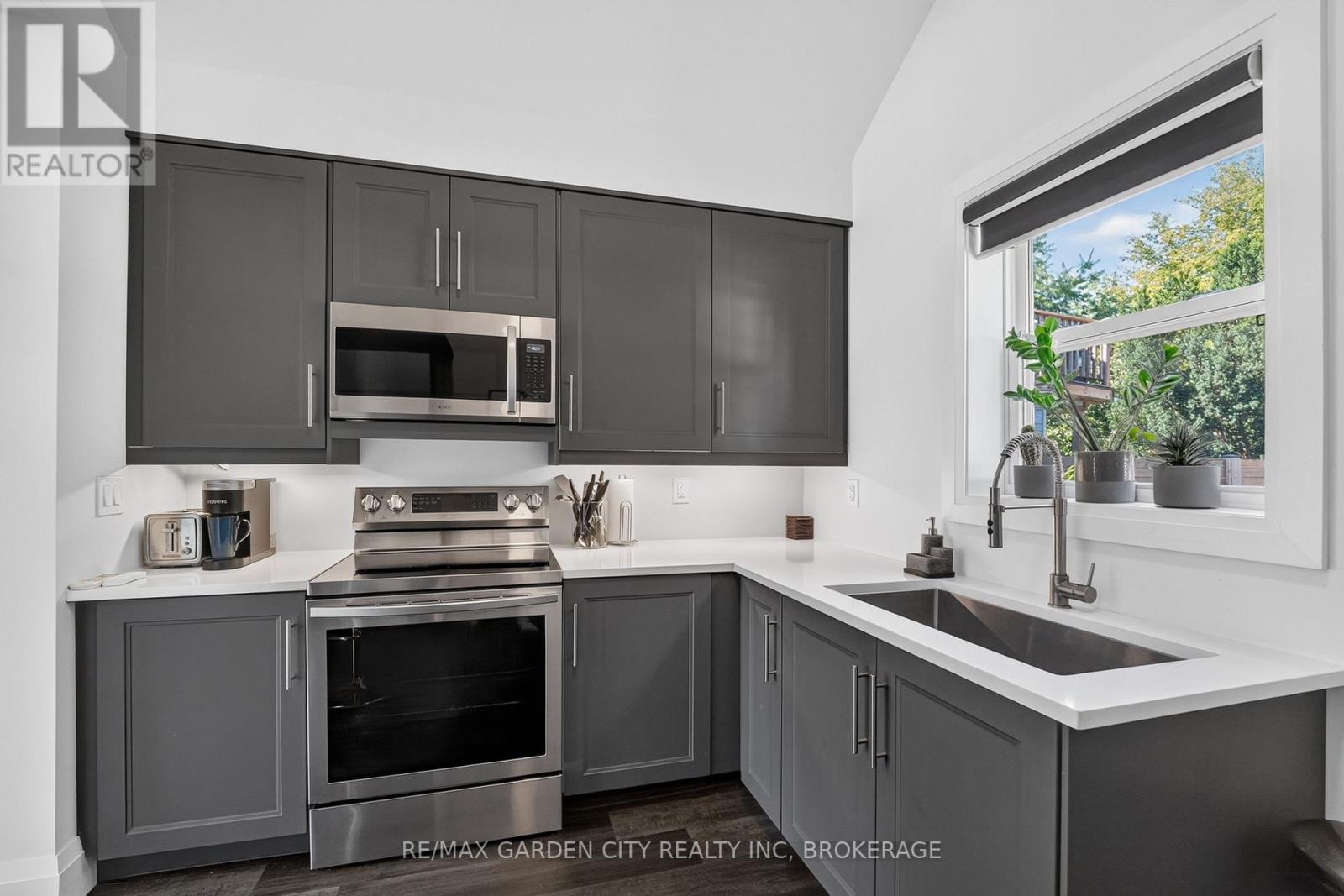 135 Lake Street, St. Catharines, Ontario  L2R 5Y2 - Photo 20 - X13632254