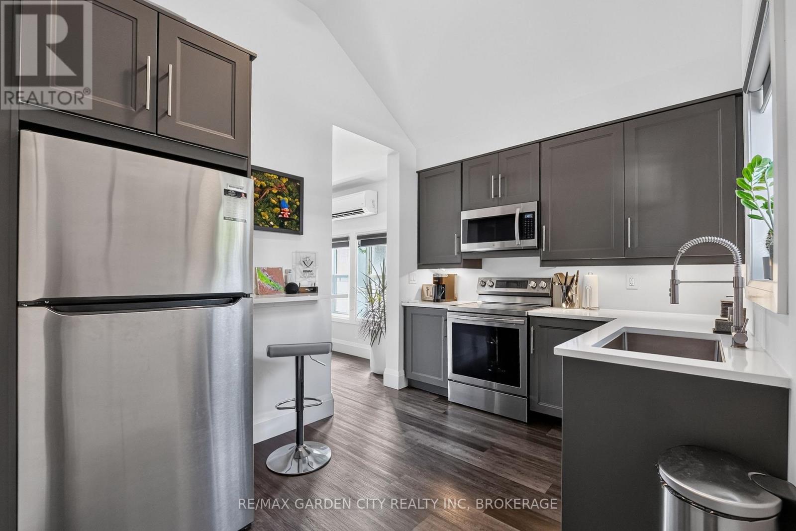 135 Lake Street, St. Catharines, Ontario  L2R 5Y2 - Photo 21 - X13632254