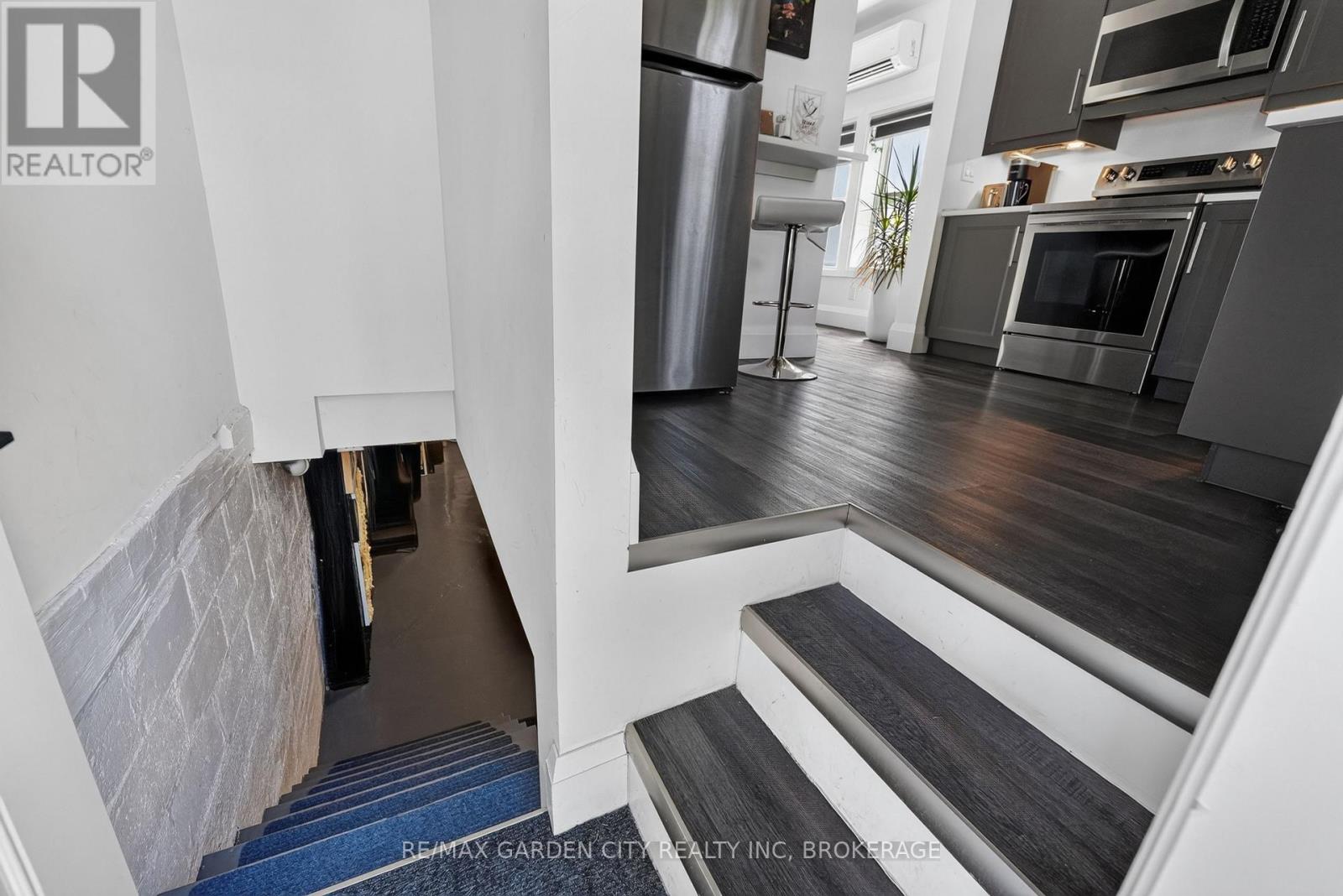 135 Lake Street, St. Catharines, Ontario  L2R 5Y2 - Photo 23 - X13632254