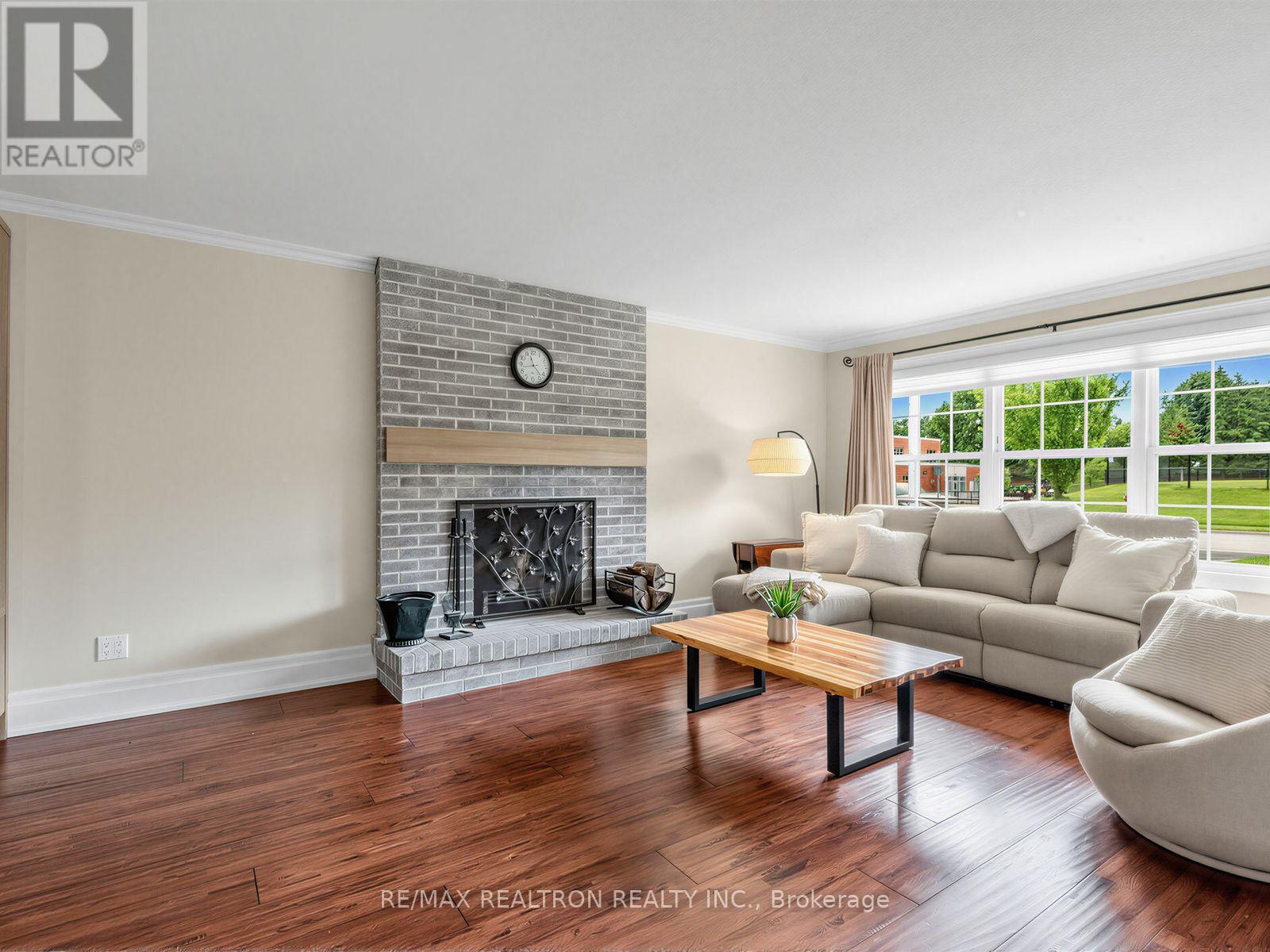 71 Fletcher Street, Bradford West Gwillimbury, Ontario  L3Z 1M1 - Photo 12 - N13632294