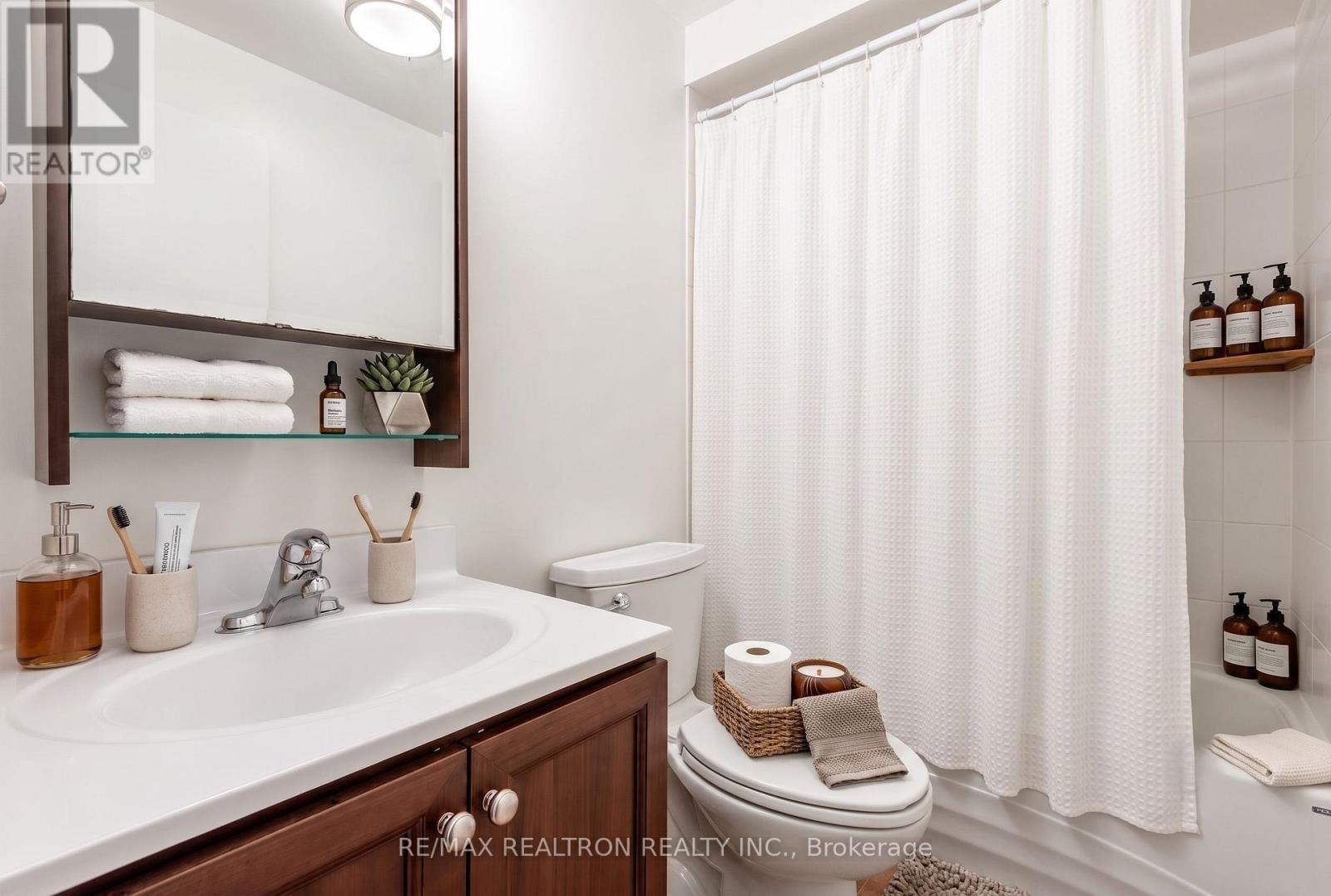 71 Fletcher Street, Bradford West Gwillimbury, Ontario  L3Z 1M1 - Photo 29 - N13632294