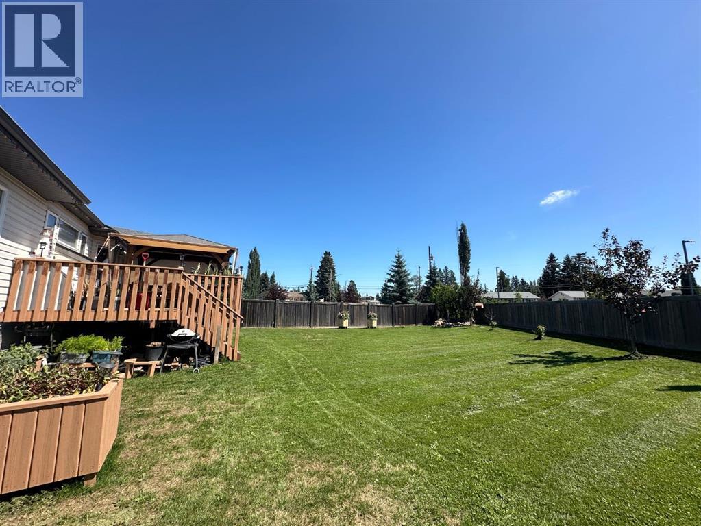 66 Cedar Heights, Whitecourt, Alberta  T7S 0A4 - Photo 23 - A2333784