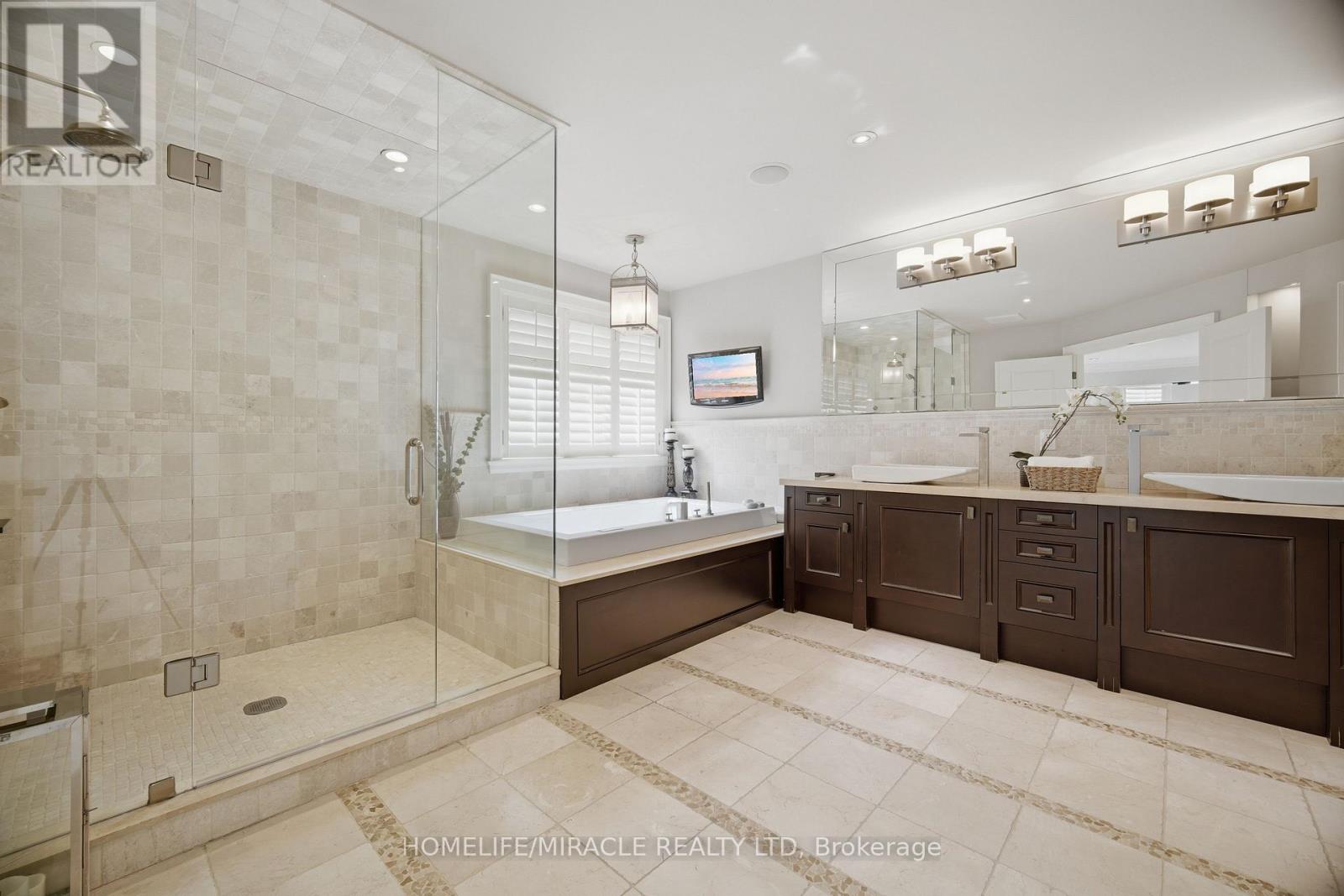 2152 Manor Hill Drive, Mississauga, Ontario  L5M 5H9 - Photo 27 - W13631230