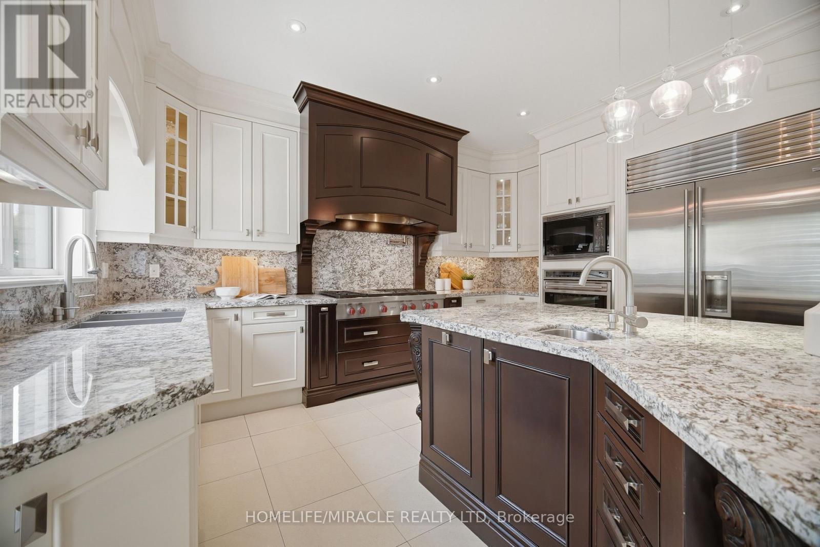 2152 Manor Hill Drive, Mississauga, Ontario  L5M 5H9 - Photo 16 - W13631230