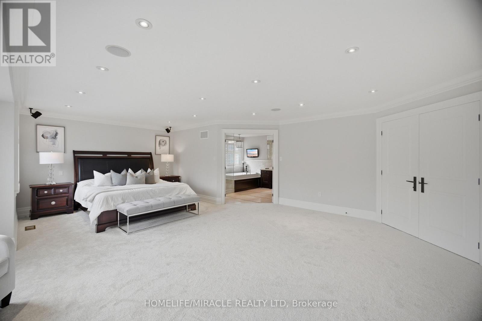 2152 Manor Hill Drive, Mississauga, Ontario  L5M 5H9 - Photo 26 - W13631230