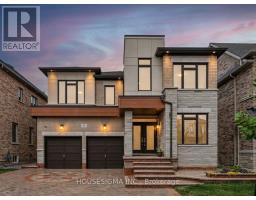 15 EDWORTHY GARDENS, Hamilton, Ontario