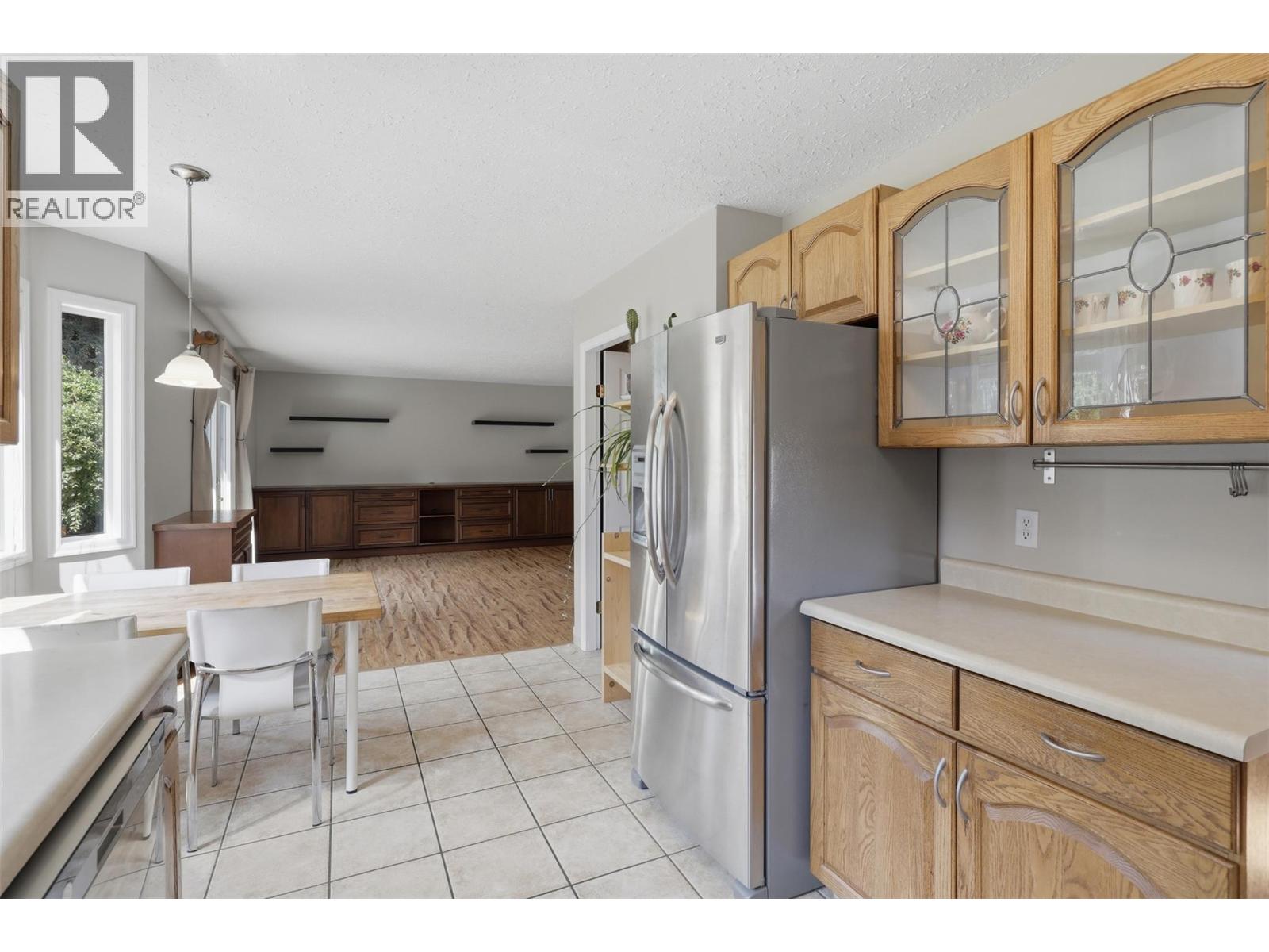 862 Greybriar Court, Kamloops, British Columbia  V1S 1K5 - Photo 15 - 10396561