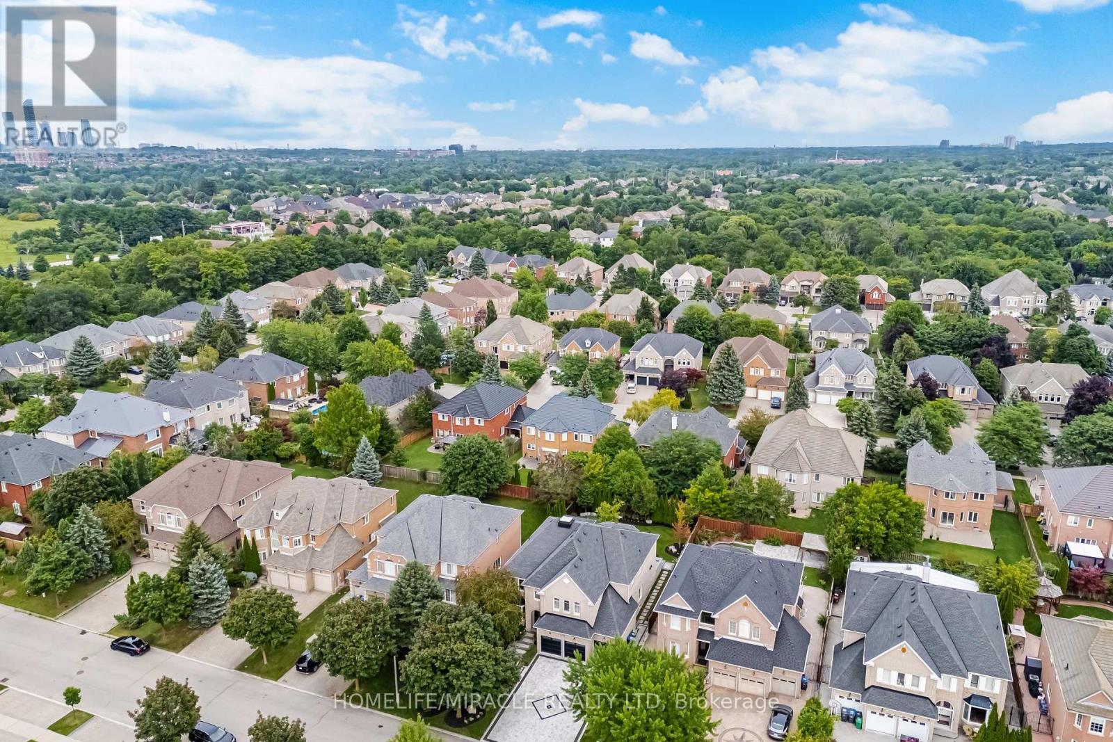 2152 MANOR HILL DRIVE, Mississauga, Ontario