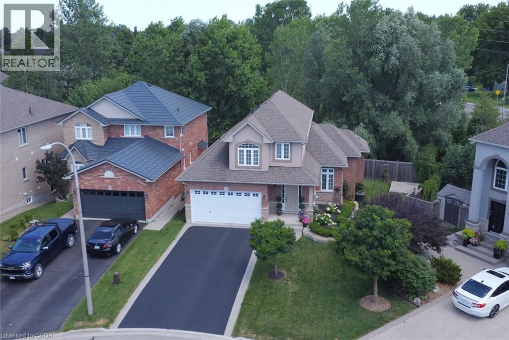 71 Naomi Court, Ancaster, Ontario  L9G 5E4 - Photo 3 - 40850790
