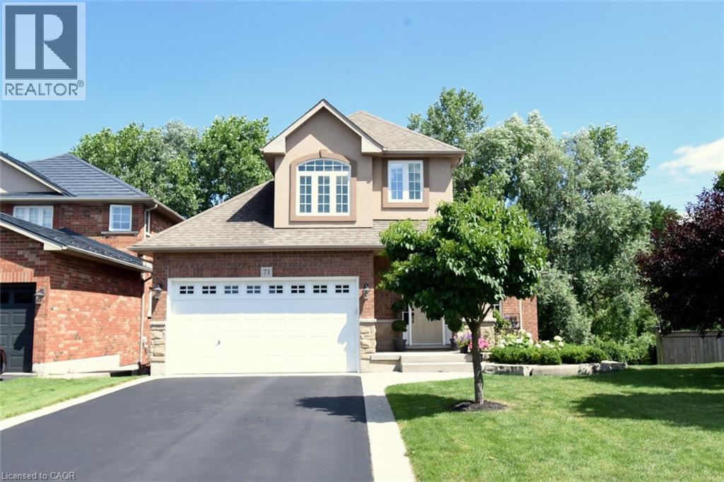 71 NAOMI Court, Ancaster, Ontario