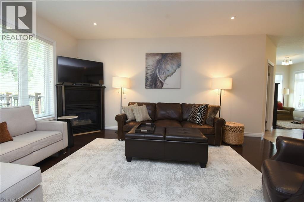 71 Naomi Court, Ancaster, Ontario  L9G 5E4 - Photo 9 - 40850790