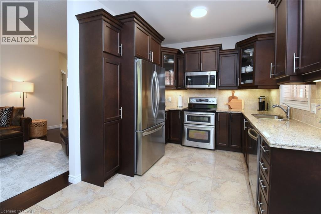 71 Naomi Court, Ancaster, Ontario  L9G 5E4 - Photo 20 - 40850790