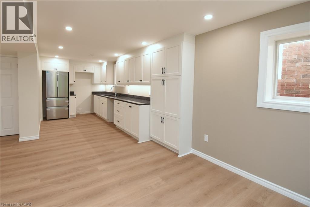 71 Naomi Court, Ancaster, Ontario  L9G 5E4 - Photo 38 - 40850790