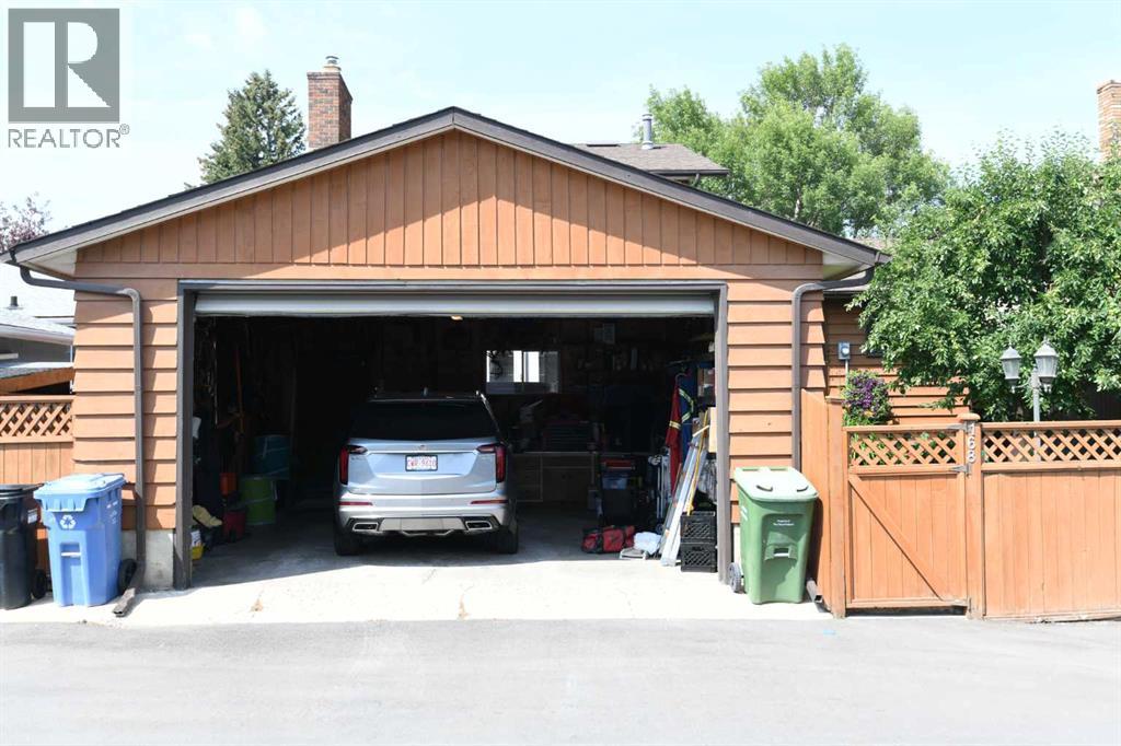 168 Templewood Drive NE, Calgary, Alberta  T1Y 4G8 - Photo 11 - A2334392
