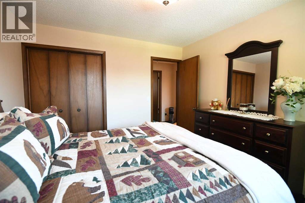 168 Templewood Drive NE, Calgary, Alberta  T1Y 4G8 - Photo 24 - A2334392