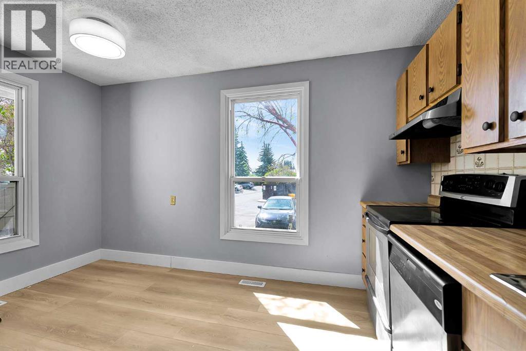 33, 3200 60 Street NE, Calgary, Alberta  T1Y 4K8 - Photo 15 - A2312013