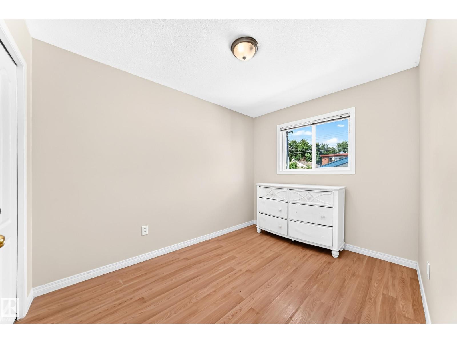 9518 106 Av Nw, Edmonton, Alberta  T5H 0N2 - Photo 28 - E4501957