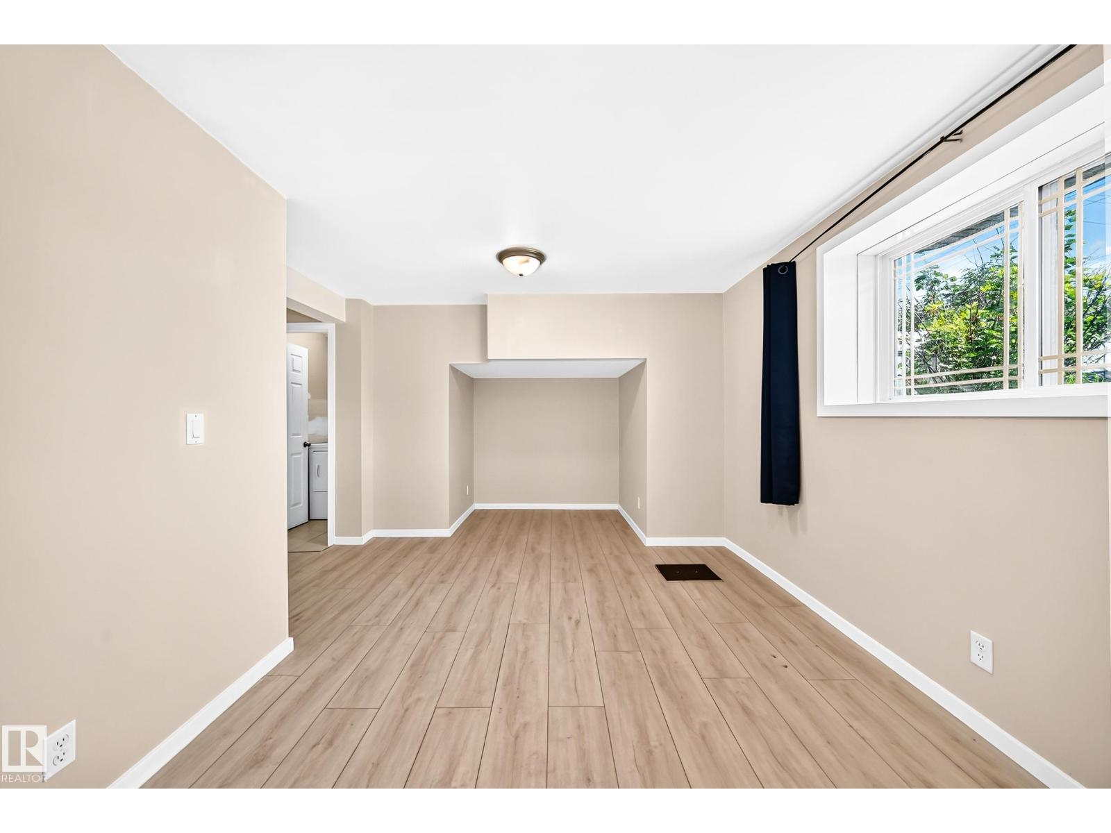 9518 106 Av Nw, Edmonton, Alberta  T5H 0N2 - Photo 35 - E4501957