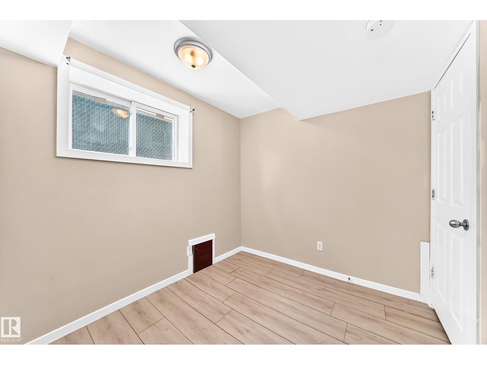 9518 106 Av Nw, Edmonton, Alberta  T5H 0N2 - Photo 41 - E4501957