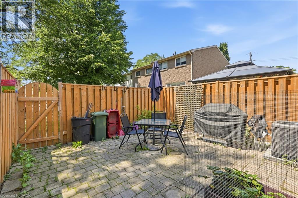 86 San Remo Drive, Hamilton, Ontario  L9C 5N6 - Photo 28 - 40847842