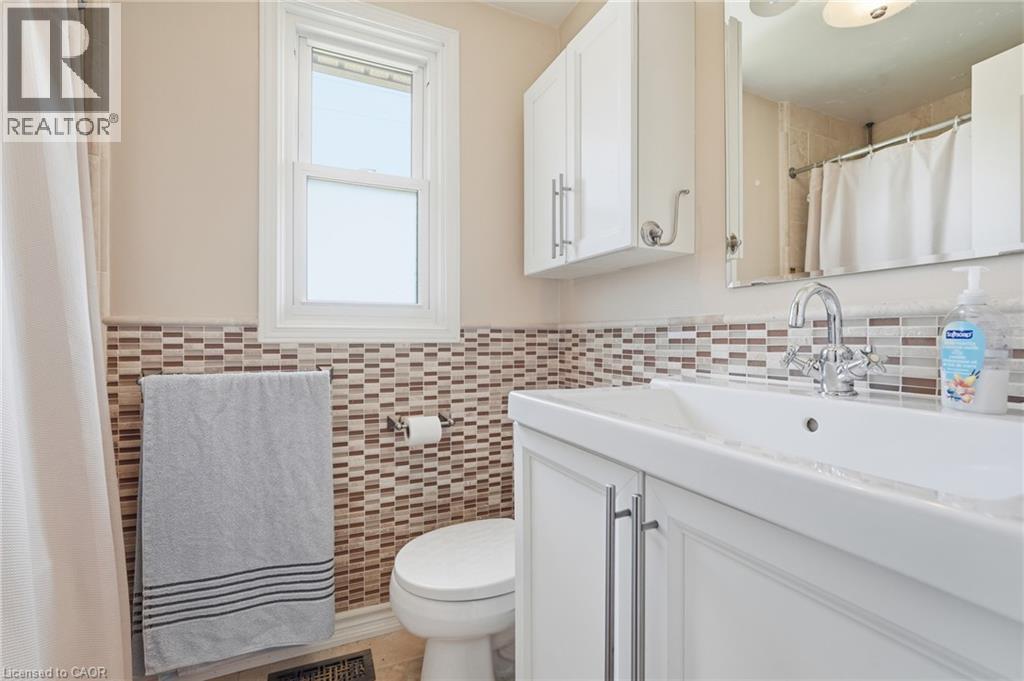 86 San Remo Drive, Hamilton, Ontario  L9C 5N6 - Photo 24 - 40847842