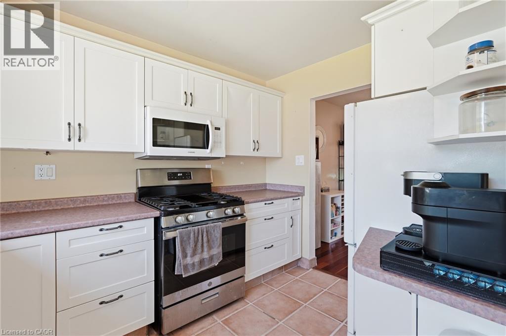 86 San Remo Drive, Hamilton, Ontario  L9C 5N6 - Photo 8 - 40847842