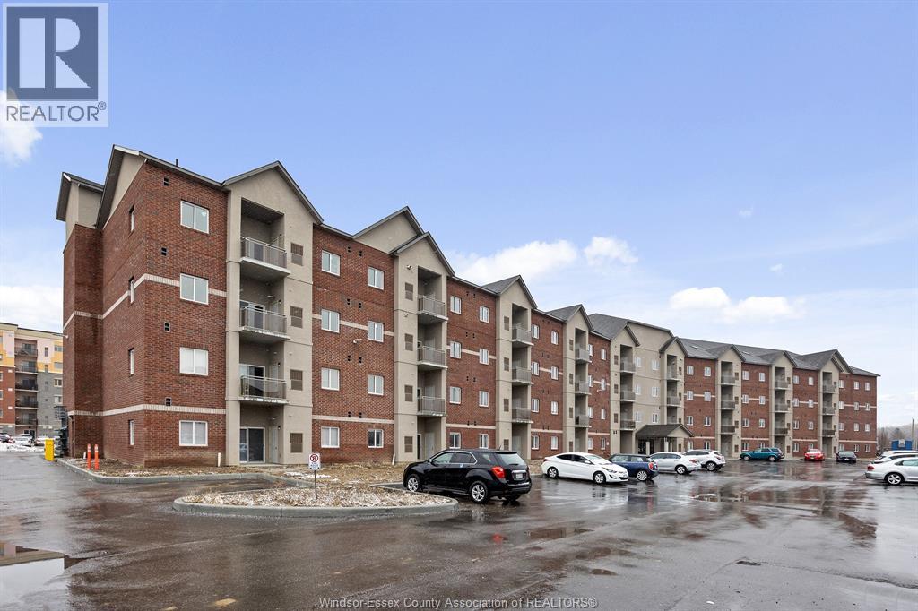 1888 WESTVIEW PARK BOULEVARD Unit# 316, LaSalle, Ontario
