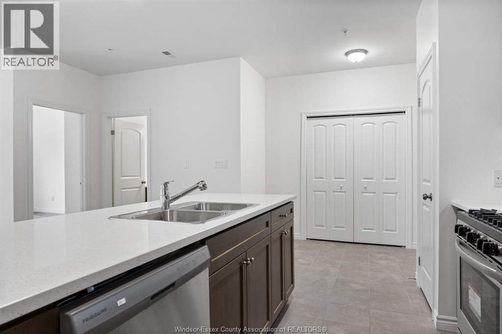 1888 Westview Park Boulevard Unit# 316, Lasalle, Ontario  N9H 0M1 - Photo 8 - 26018614