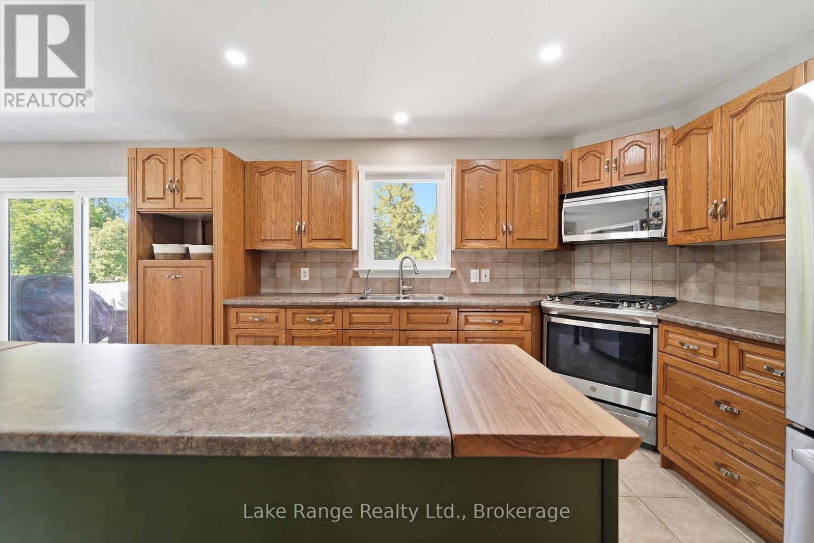 349 South Delhi Street, Huron-Kinloss (Lucknow), Ontario  N0G 2H0 - Photo 11 - X13632480