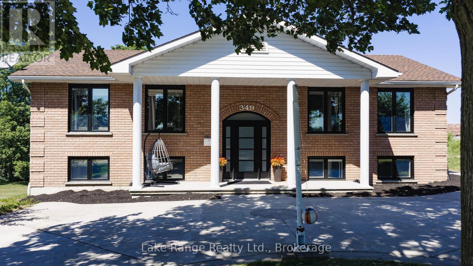 349 South Delhi Street, Huron-Kinloss (Lucknow), Ontario  N0G 2H0 - Photo 2 - X13632480