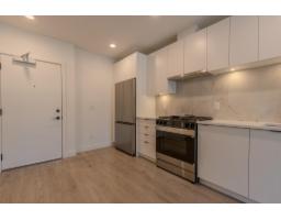 206 13238 105 AVENUE, Surrey, British Columbia