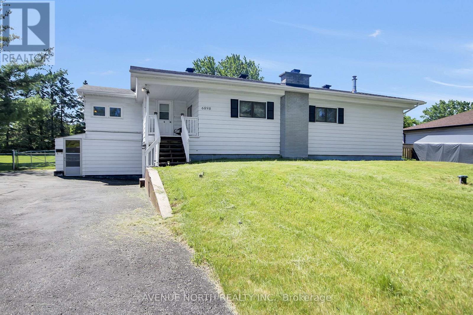 6898 MITCH OWENS ROAD, Ottawa, Ontario