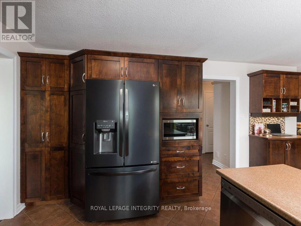 111 Comba Drive, Carleton Place, Ontario  K7C 4V2 - Photo 12 - X13555952
