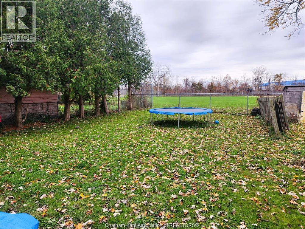 254 Park Street, Chatham, Ontario  N7M 3S3 - Photo 3 - 26018181