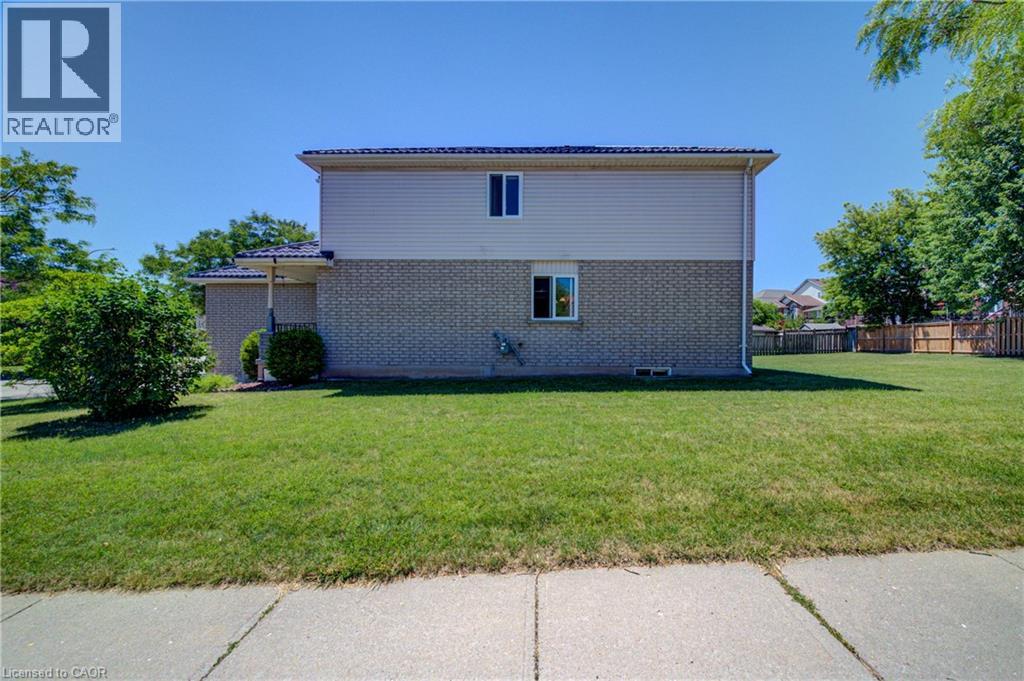 323 Hidden Creek Drive, Kitchener, Ontario  N2N 3N3 - Photo 35 - 40851461