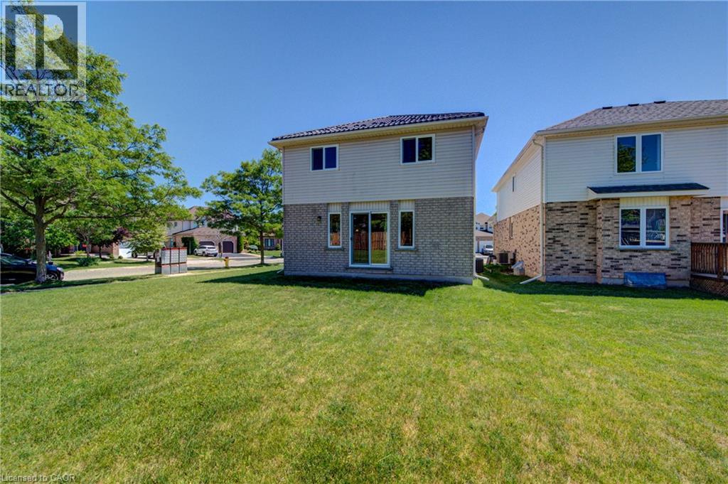 323 Hidden Creek Drive, Kitchener, Ontario  N2N 3N3 - Photo 33 - 40851461
