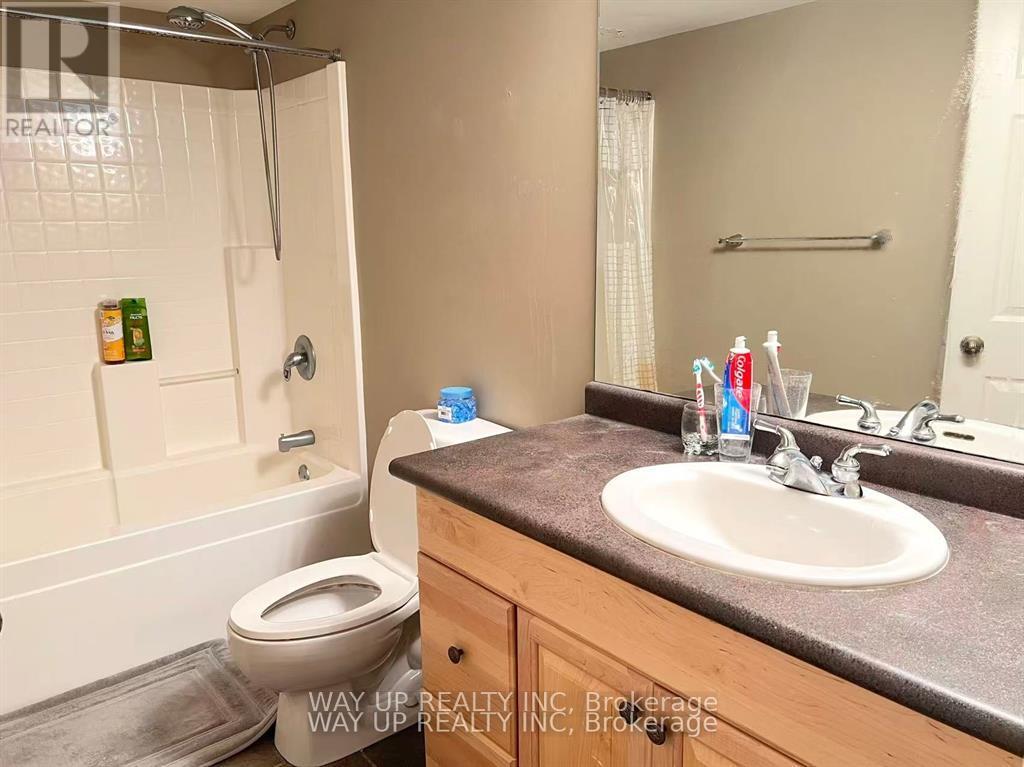 401 Kingbird Court, London North, Ontario N5X 4H6 - Photo 7 - X13632388