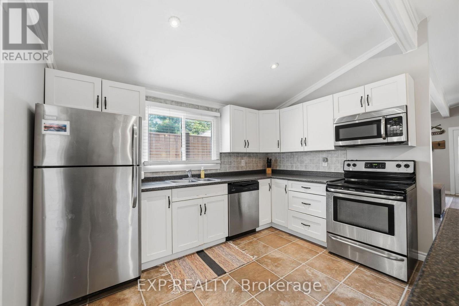 250 Orchard Avenue, Zorra, Ontario  N0M 2S0 - Photo 10 - X13632444