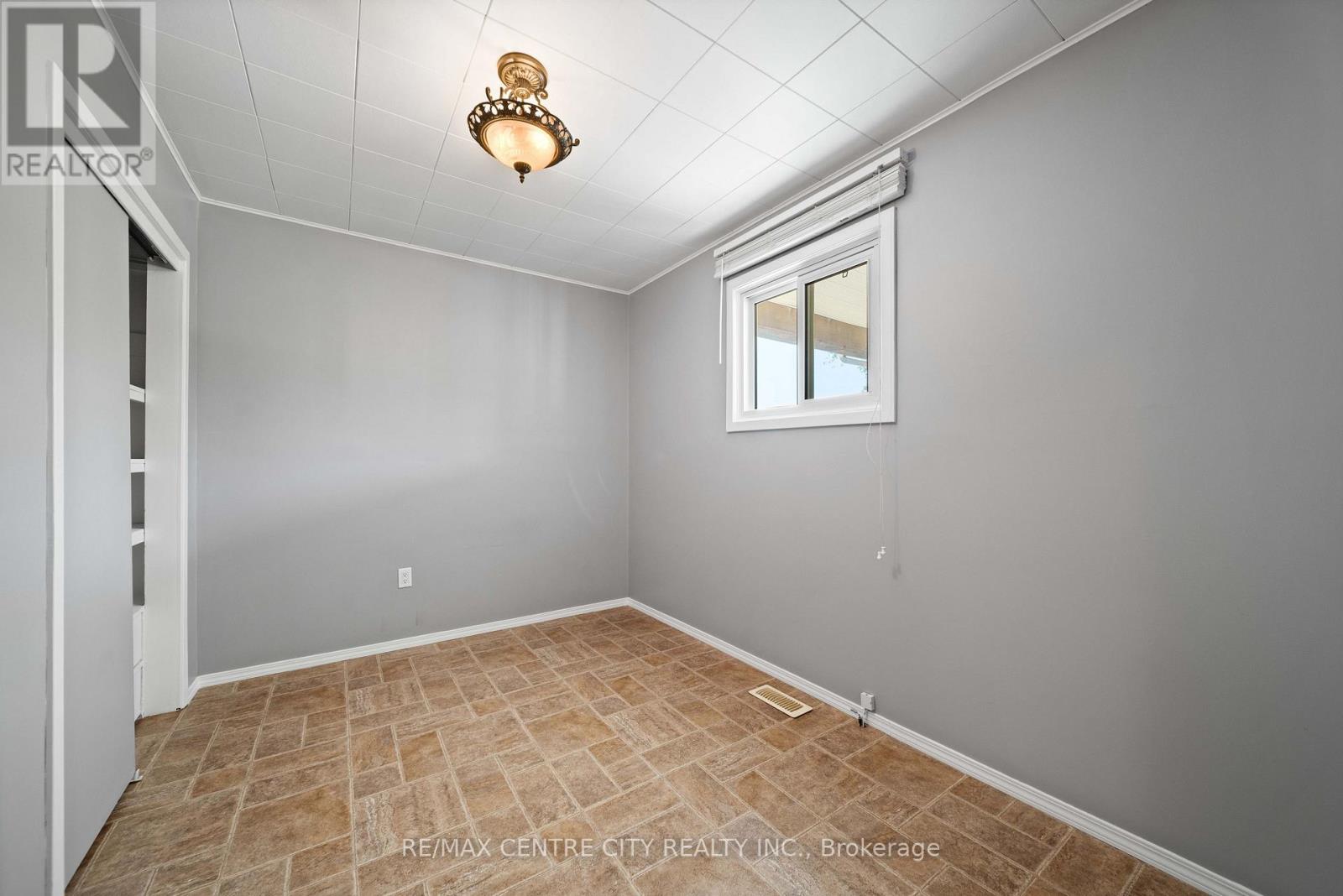 40 Chestnut Street W, Aylmer, Ontario  N5H 1E6 - Photo 17 - X13632518