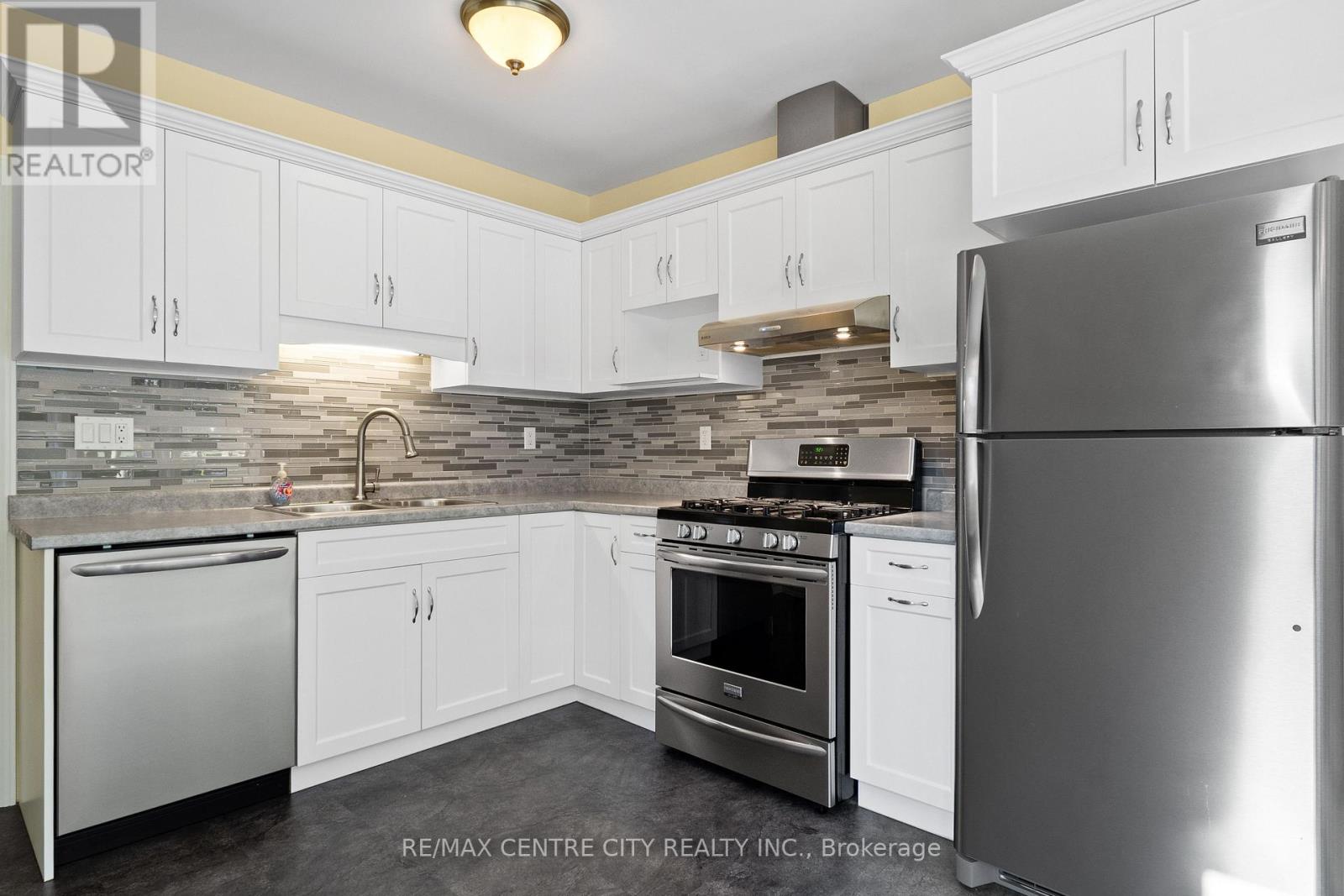 40 Chestnut Street W, Aylmer, Ontario  N5H 1E6 - Photo 7 - X13632518