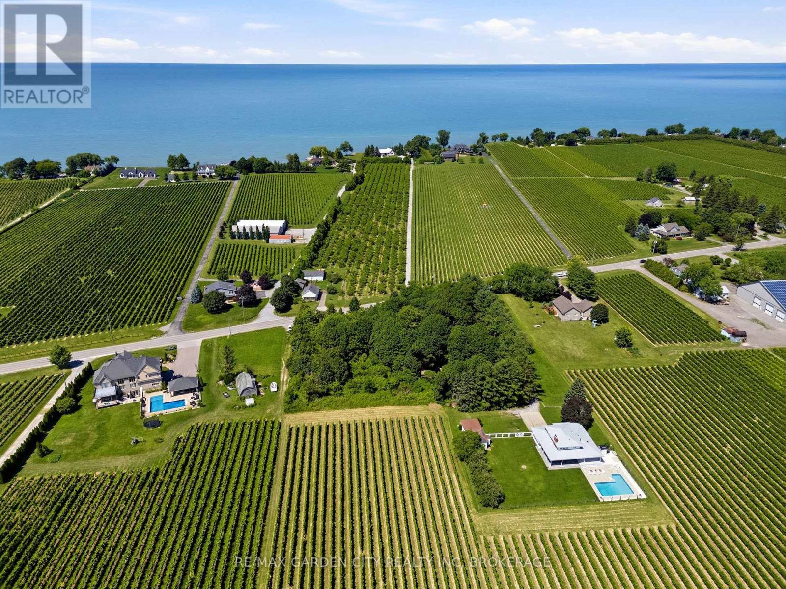 1213 Lakeshore Road, Niagara-On-The-Lake, Ontario  L0S 1J0 - Photo 5 - X13632462