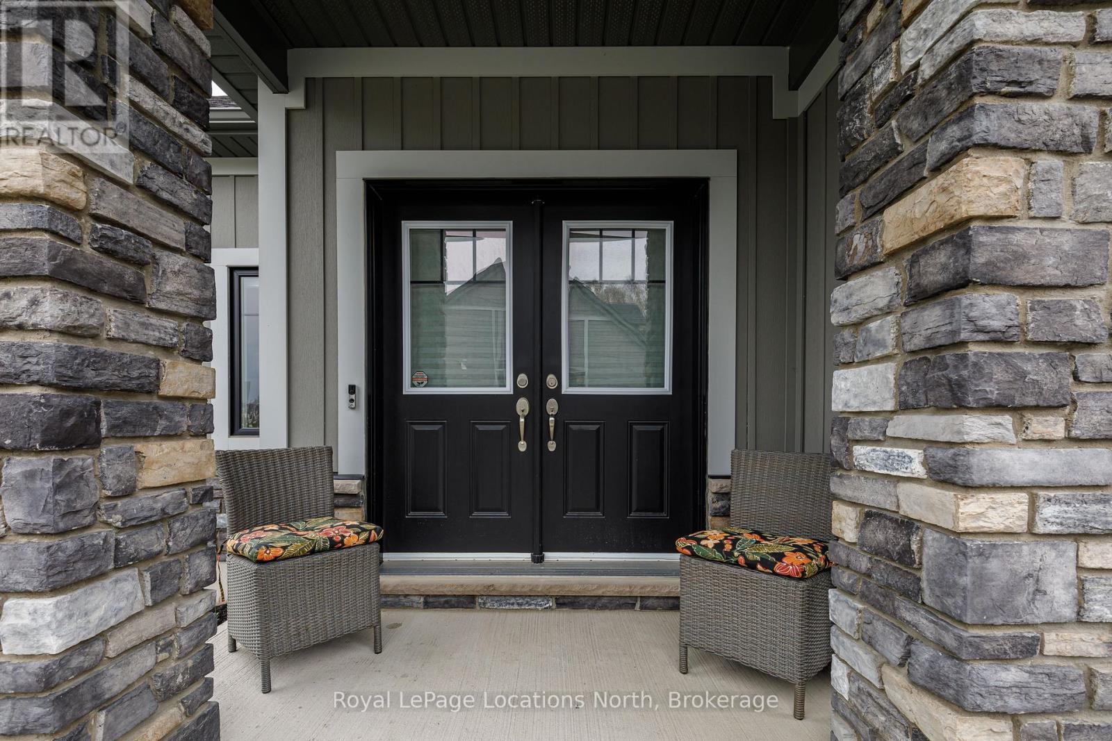 121 Beacon Drive, Blue Mountains, Ontario  N0H 2P0 - Photo 4 - X13137452