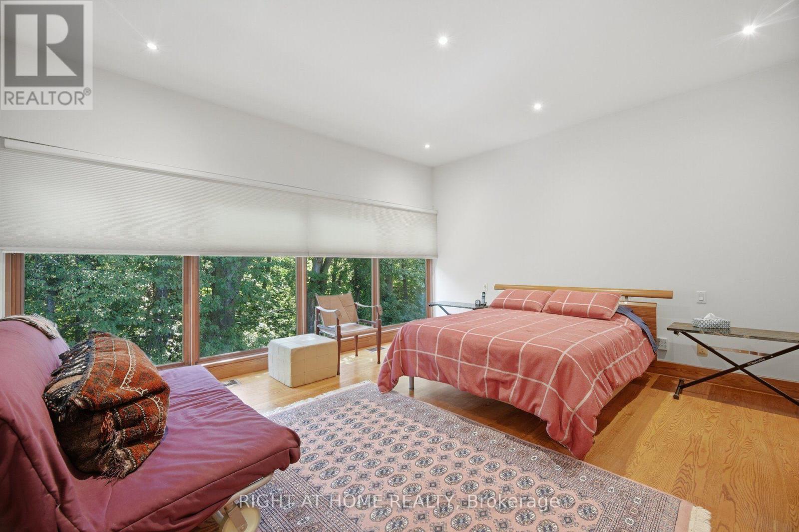 9 Saguenay Avenue, Toronto, Ontario  M5N 2Y5 - Photo 22 - C13632386