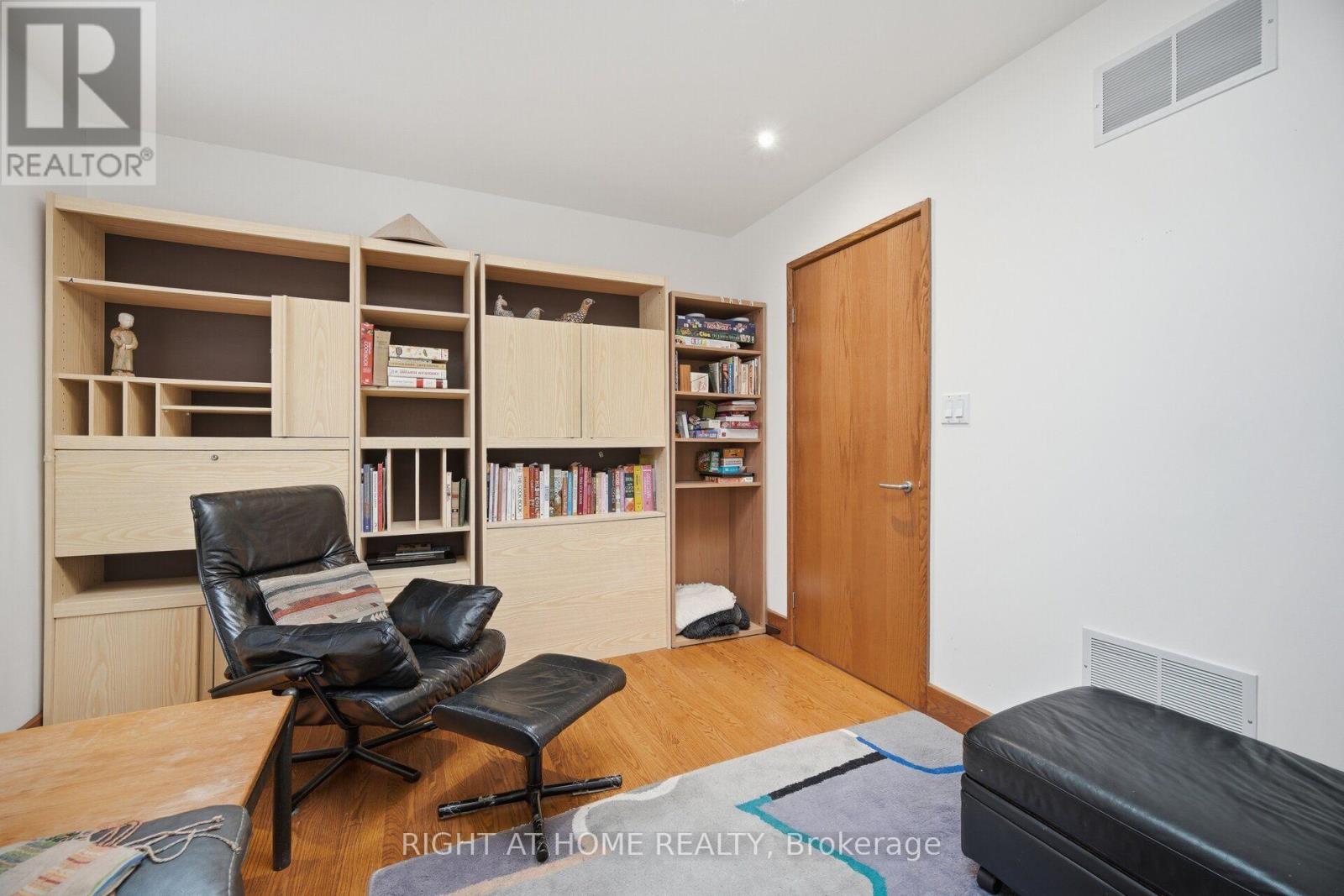9 Saguenay Avenue, Toronto, Ontario  M5N 2Y5 - Photo 29 - C13632386