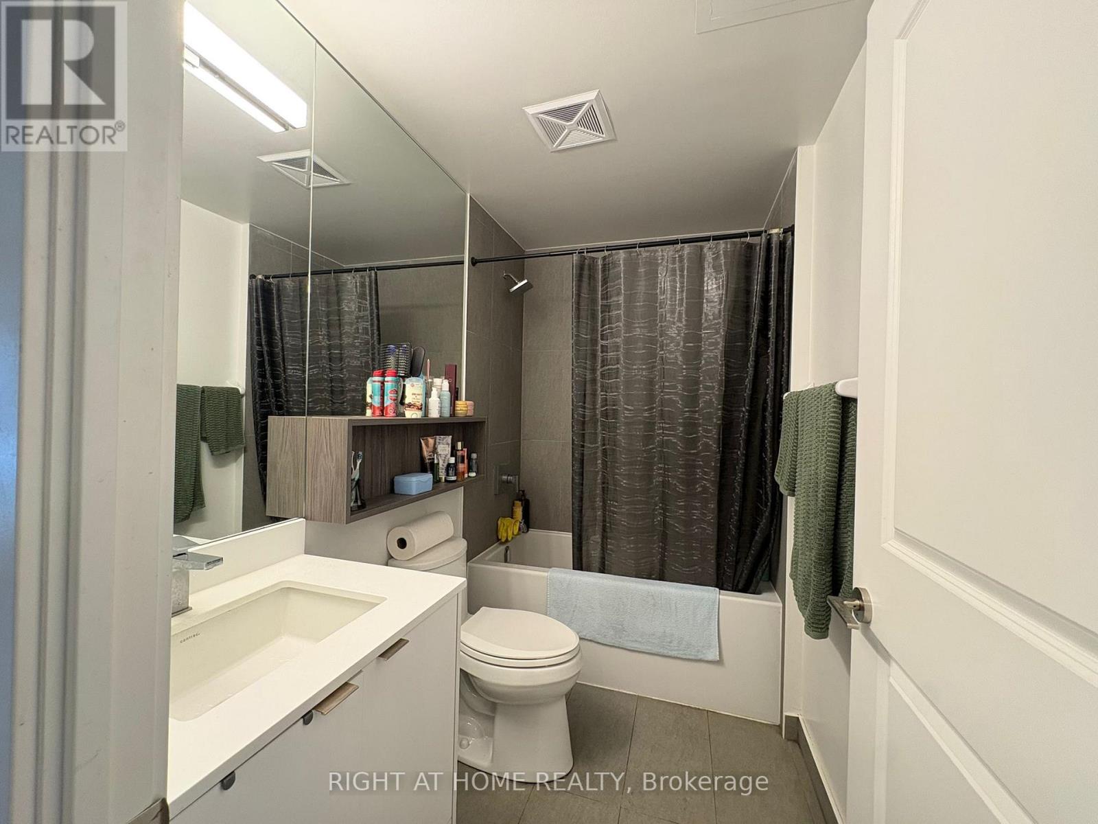 611 - 100 Dalhousie Street, Toronto, Ontario  M5B 0C7 - Photo 14 - C13632418