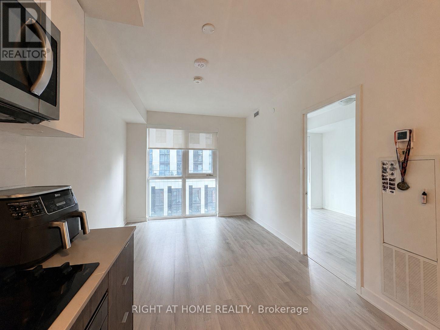 611 - 100 Dalhousie Street, Toronto, Ontario  M5B 0C7 - Photo 5 - C13632418
