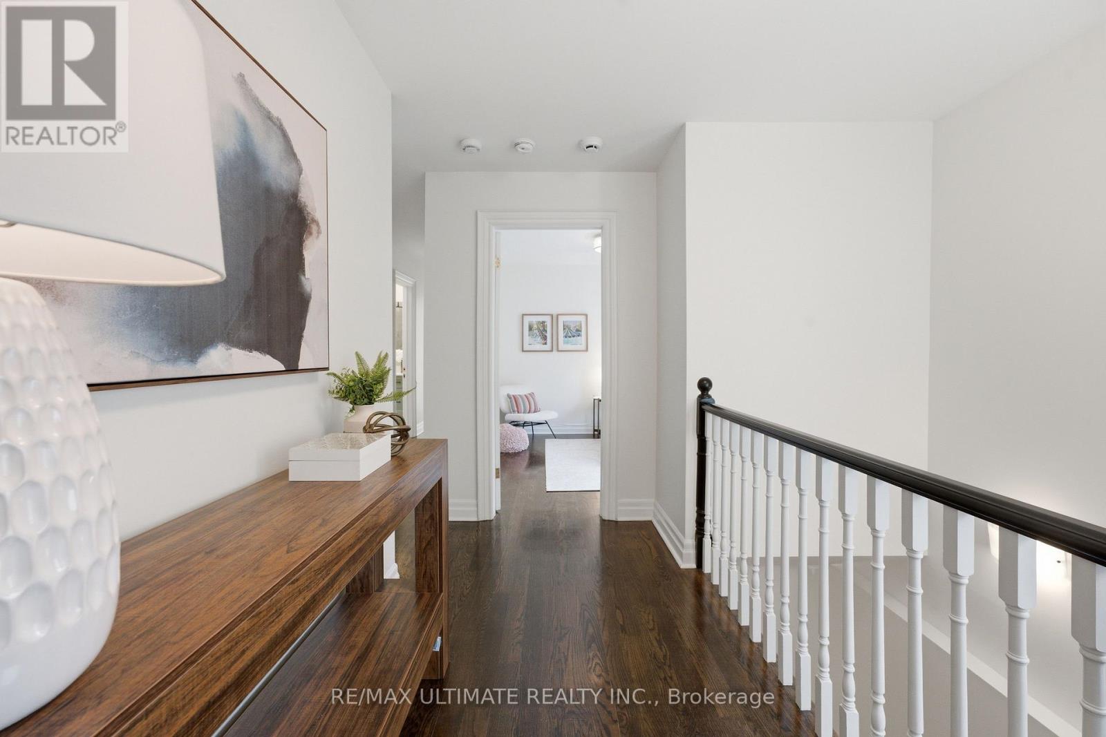 214 Sutherland Drive, Toronto, Ontario  M4G 1J2 - Photo 22 - C13632446