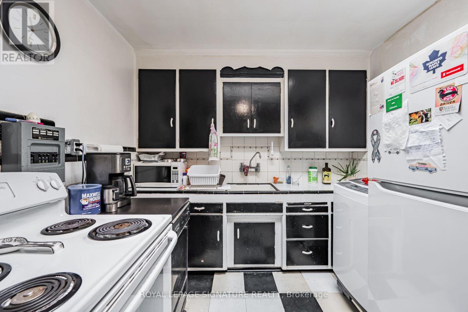 1762-1764 Avenue Road, Toronto, Ontario  M5M 3Y9 - Photo 14 - C13632486