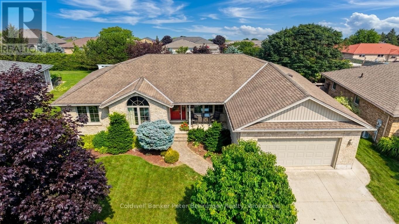 366 Westwood Drive, Brockton, Ontario  N0G 2V0 - Photo 2 - X13632508