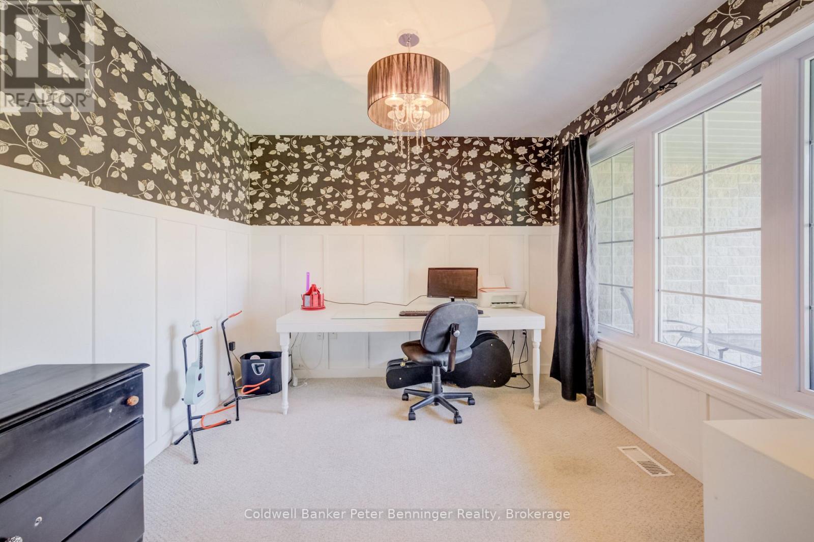 366 Westwood Drive, Brockton, Ontario  N0G 2V0 - Photo 7 - X13632508
